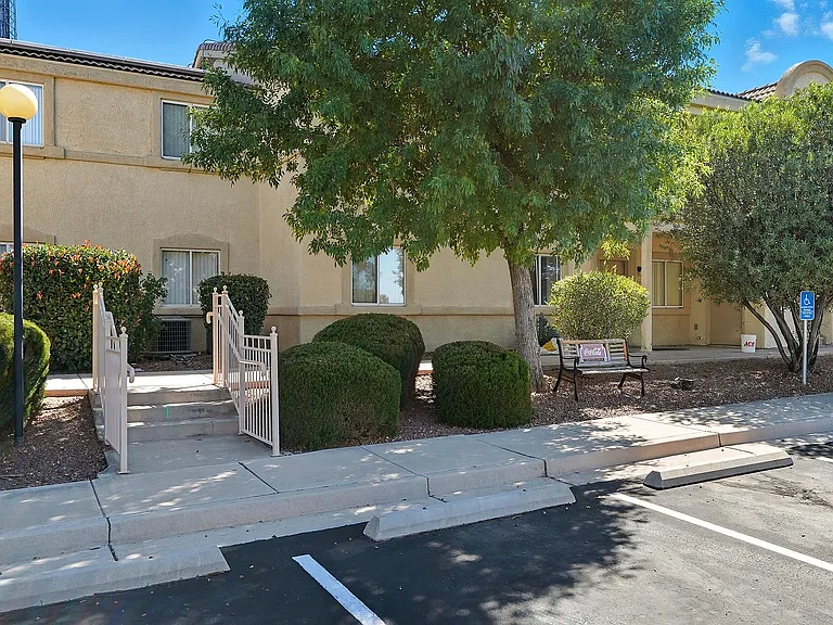 Copper Canyon Apartments