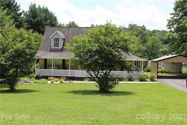 1st image of 303 Poteat Dr