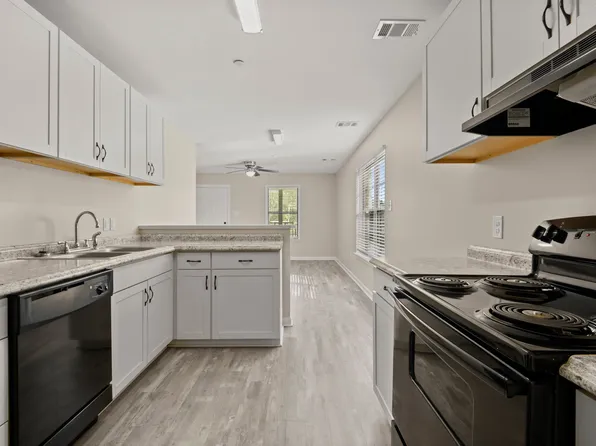 10799 Florida Blvd, Walker, LA