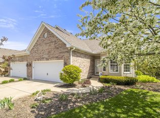 1N009 Mission Ct, Winfield, IL 60190