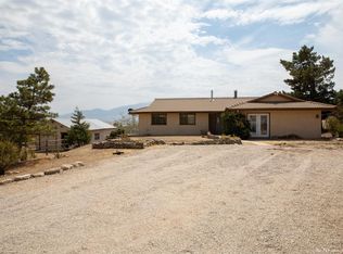 20398 Mountain View Dr, Tehachapi, CA 93561