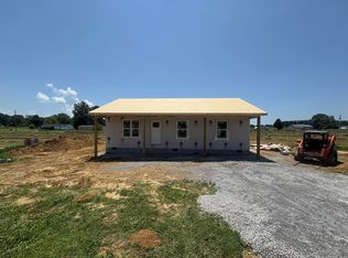1401 Mercer Ave, Morganfield, KY 42437
