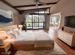 9727 N New River Canal Rd APT 631, Plantation, FL 33324