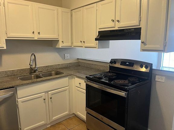 2nd image of 4929 Miller Ave
