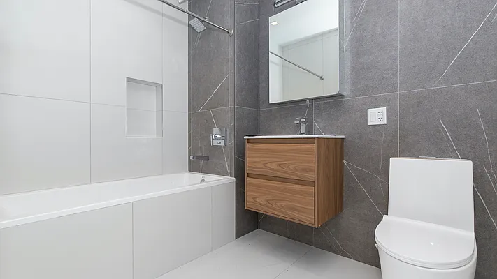 Rented by Nooklyn NYC LLC | media 35