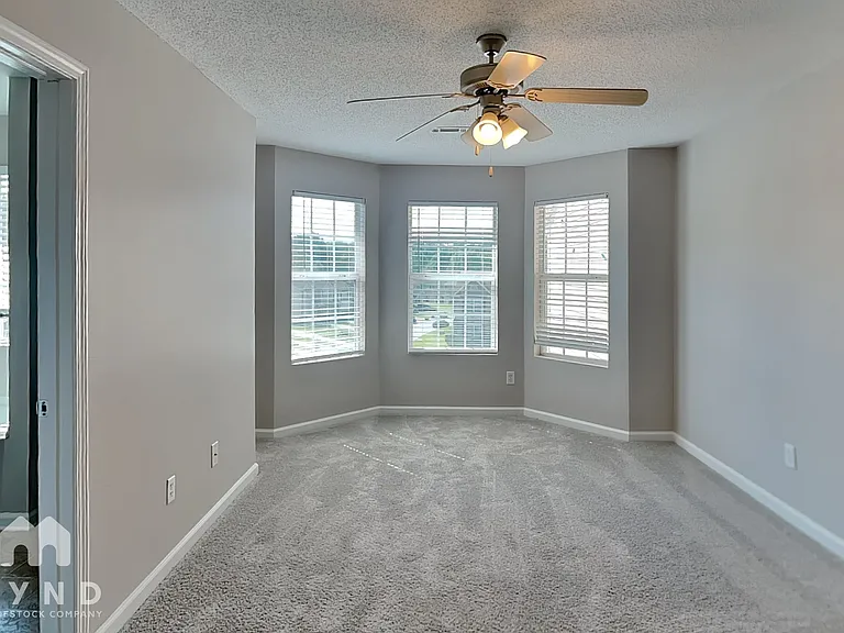 5492 Sierra Trl — Photo 11