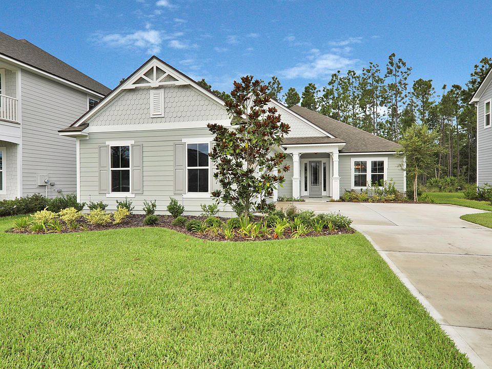 1st image of 208 Village Grande Dr