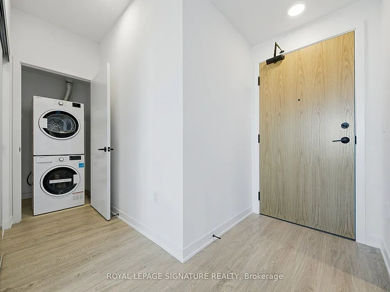 2495 Eglinton Ave W #908 — Photo 19