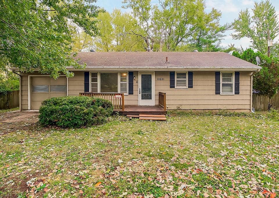 1st image of 11621 McKinley Dr