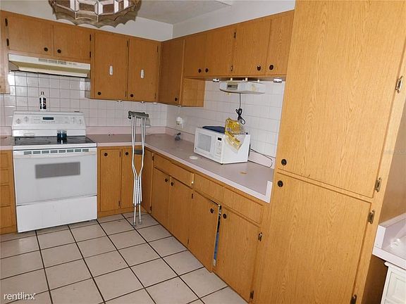 5th image of 11951 Carmen Ave