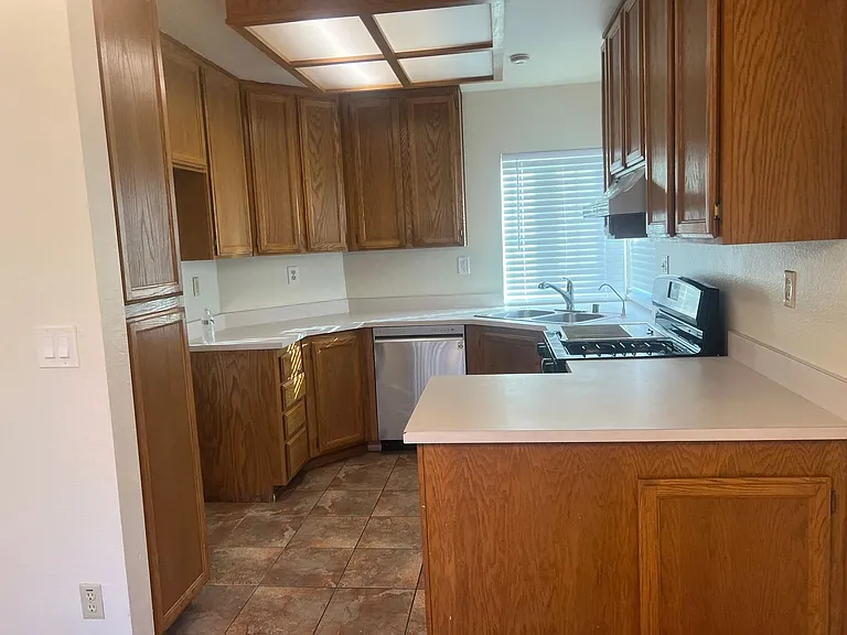 8129 Scenic Hills Way — Photo 8