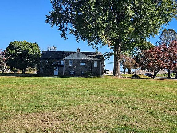 4th image of 401 Limestone Rd