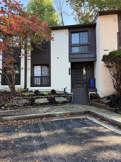 4 bed, 3.5 bath, 1450 sqft, $3,100 — Photo 3