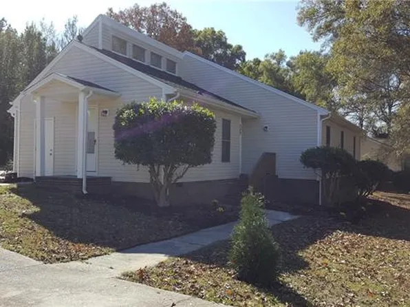 549 Kingfield Dr SW, Concord, NC 28027