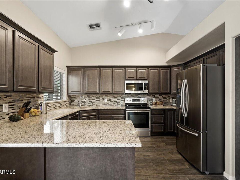 1st image of 15434 E Cavern Dr