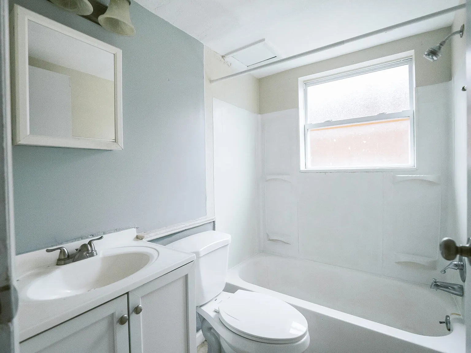 3605 East 5th Street - D — Photo 2