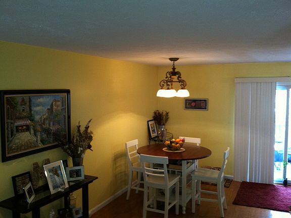 Eat in kitchen (14 x 9)