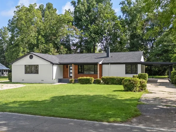 3807 Casey St., Loris, SC 29569