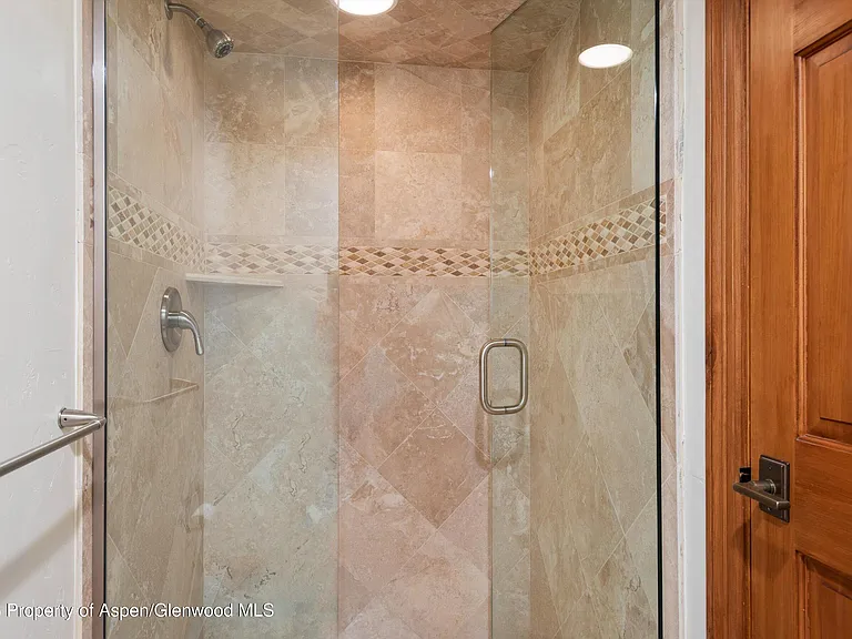 364 Ridge Rd — Photo 28