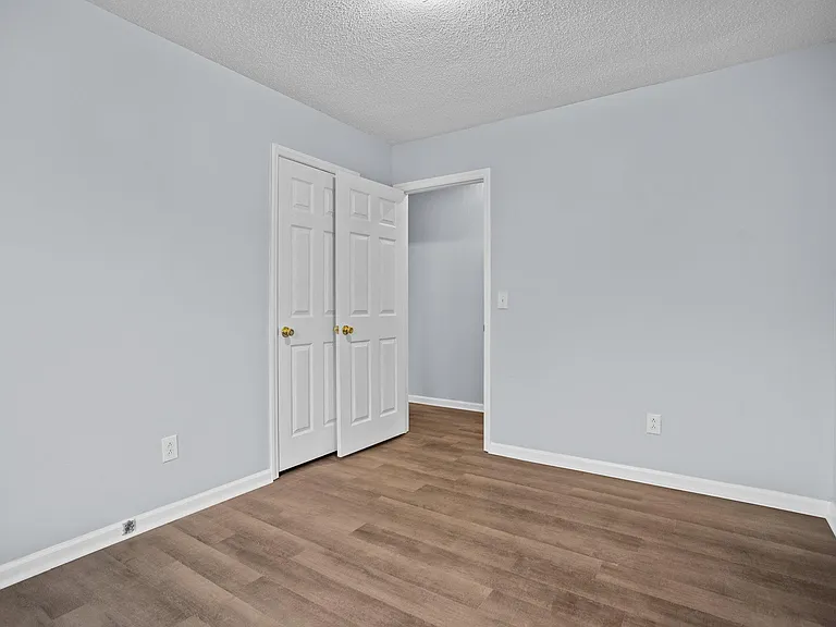 6818 Salem Quarter Rd — Photo 26