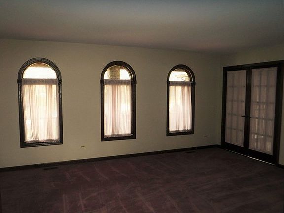 5th image of 13411 W Oakwood Ct