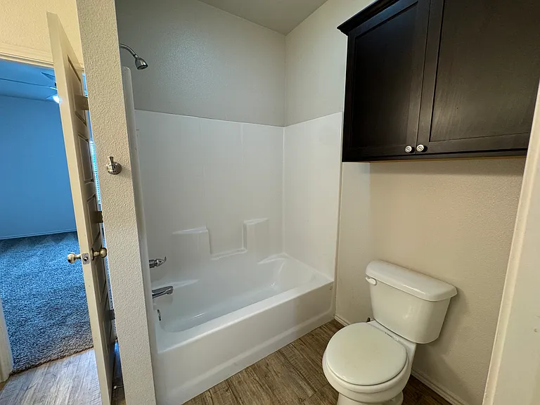 11824 Evanston Ave — Photo 28