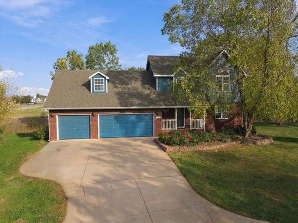 1944 N Northridge St, Andover, KS 67002