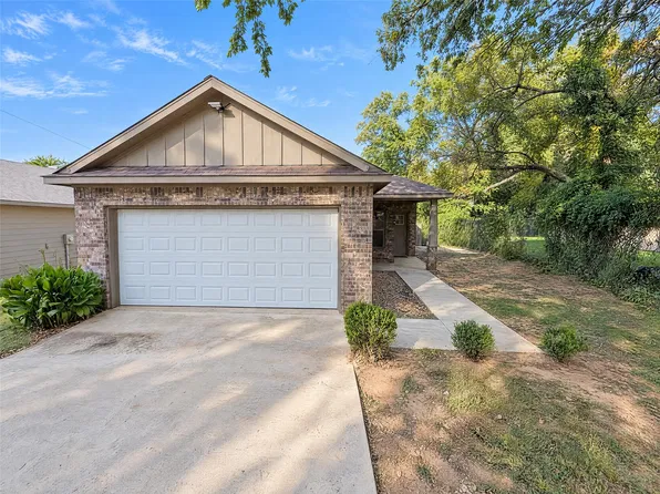186 S Preston St, Alvarado, TX 76009