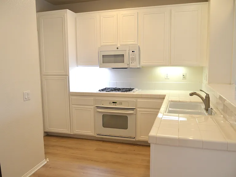 2167 Palo Alto Dr #135 — Photo 8