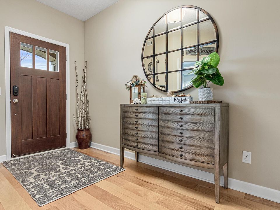 8745 9th Pl N, Lake Elmo, MN 55042 | Zillow