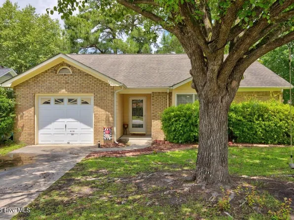 219 Esquire Court, New Bern, NC 28562