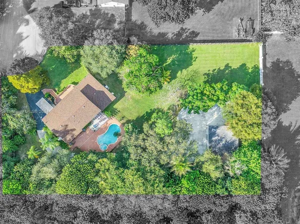 2080 SW 151st Ter, Davie, FL 33326