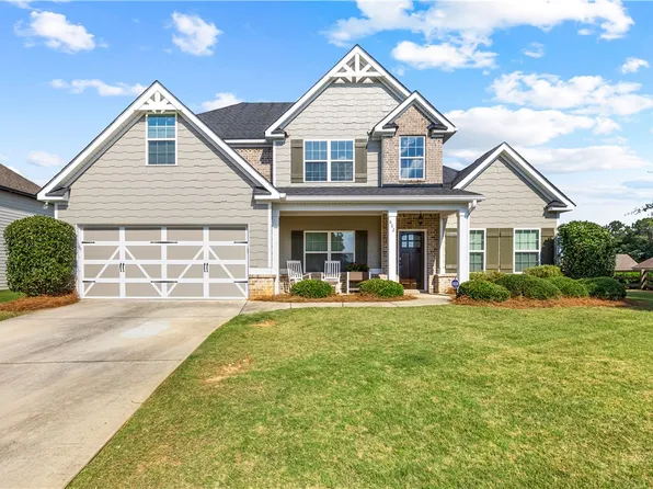 802 W Richland Cir, Auburn, AL 36832