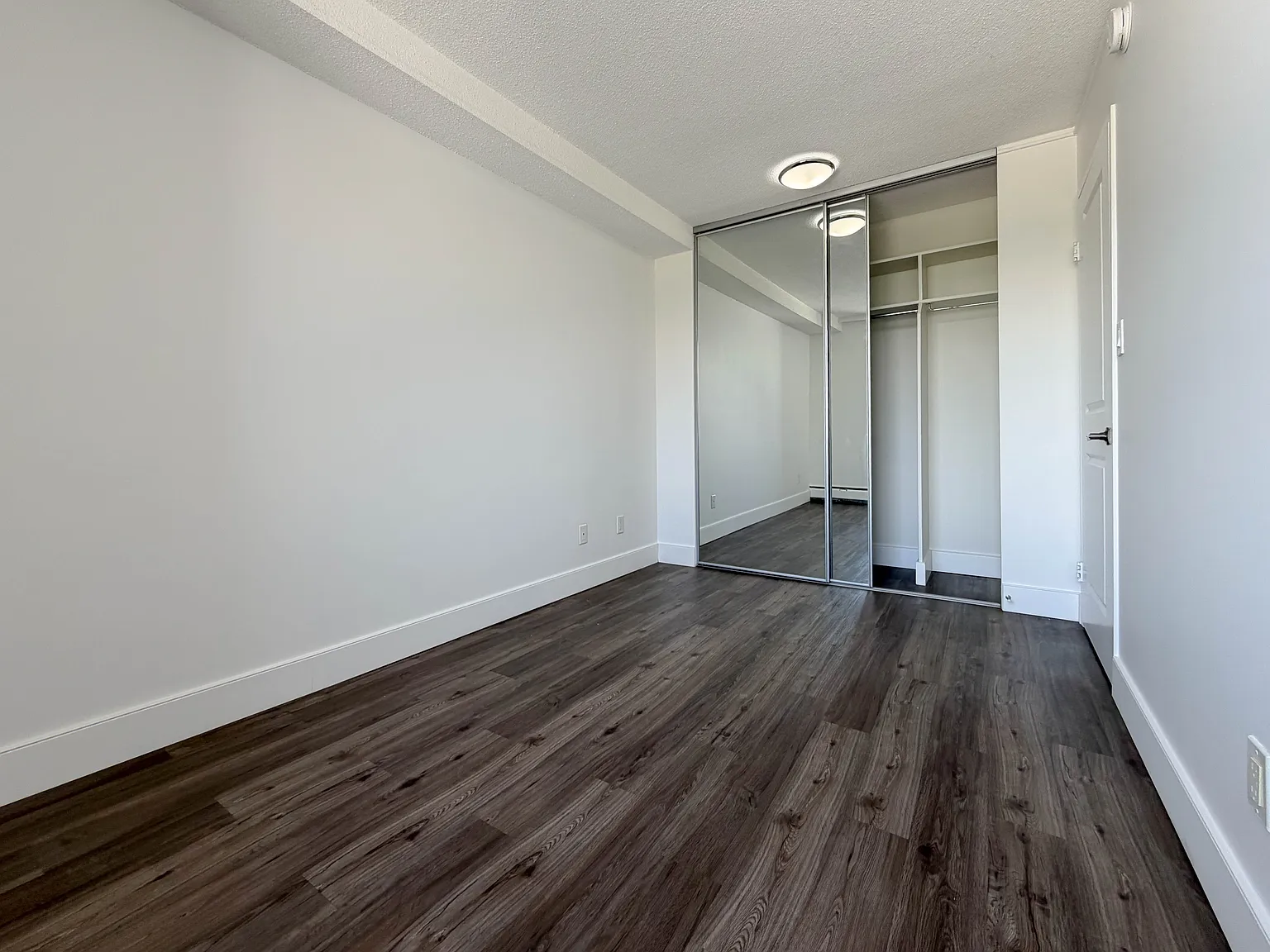 1755 Haro Street — Photo 4