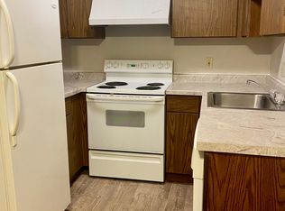 1506 E Ave Nw, Cedar Rapids, IA 52405