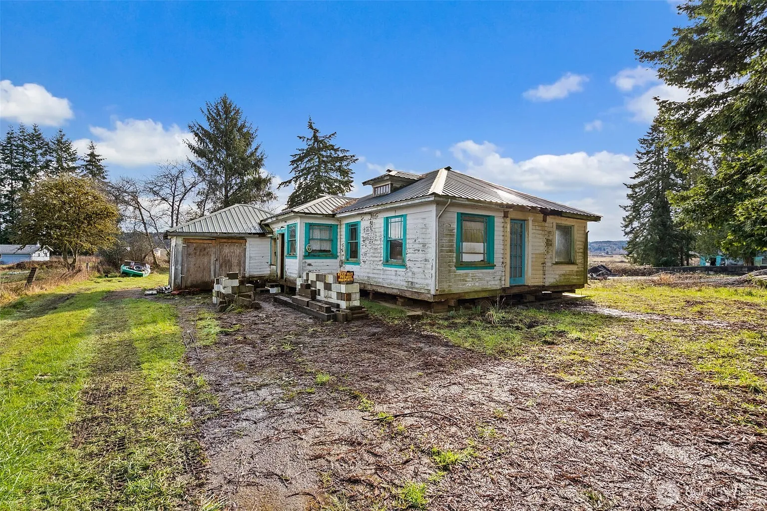 1587 Krause Road photo 1