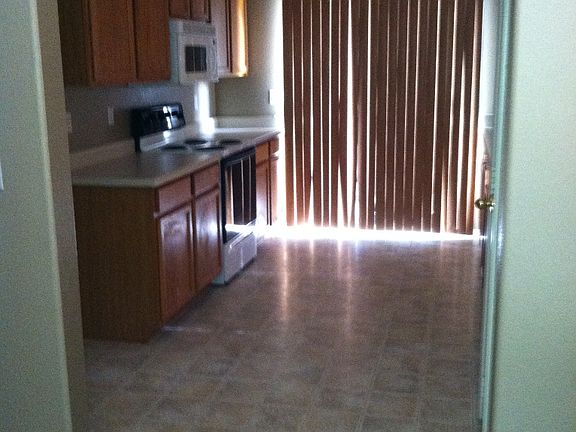 3rd image of 18023 N 113th Ave