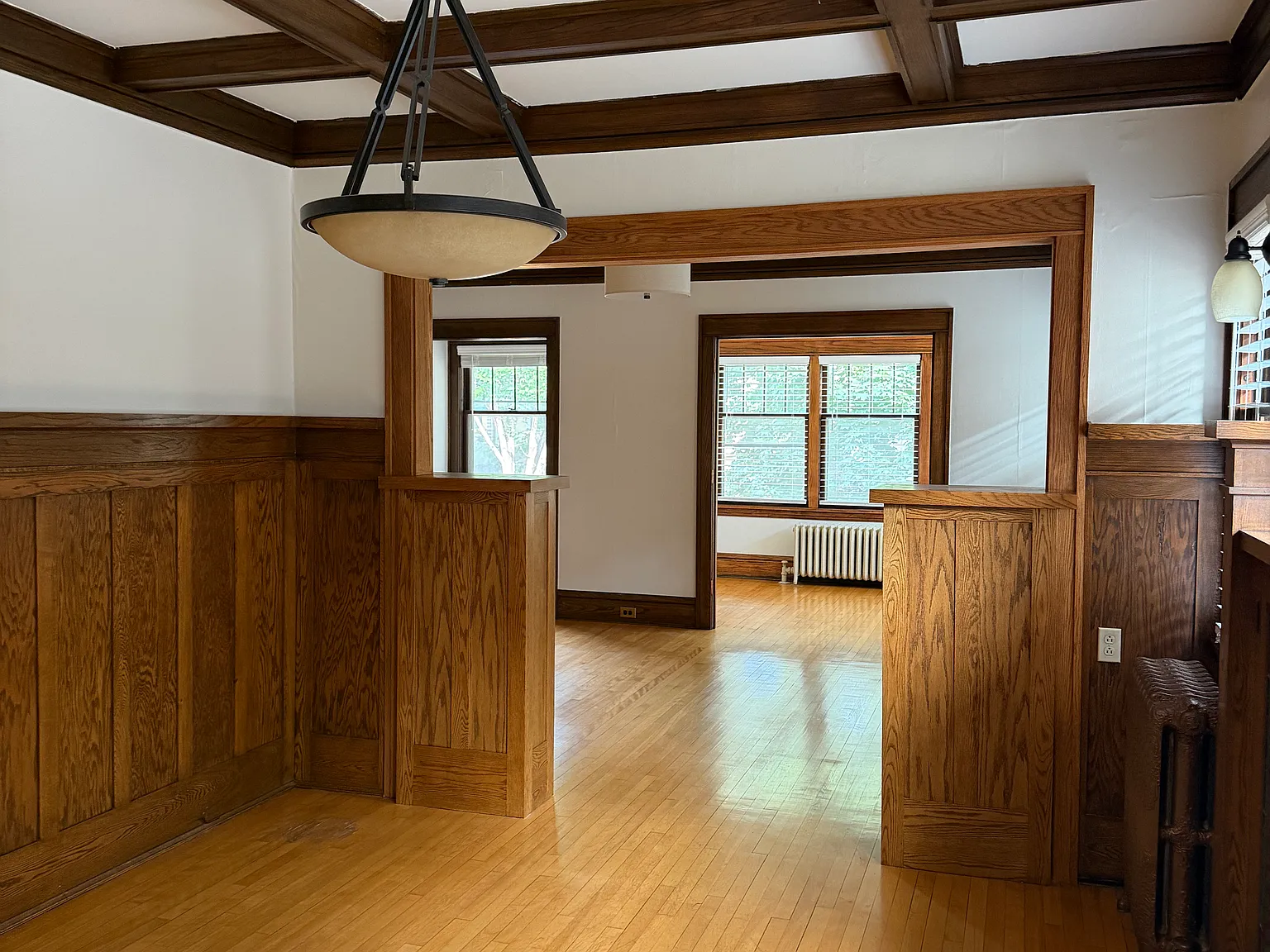2 bed, 1310 sqft, $2,049 — Photo 2