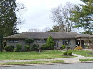 18 Northfield Ave, Northfield, NJ 08225
