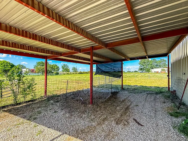 200 N Sorrells Rd — Photo 12