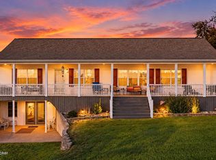 920 Mills Rd, Guston, KY 40142