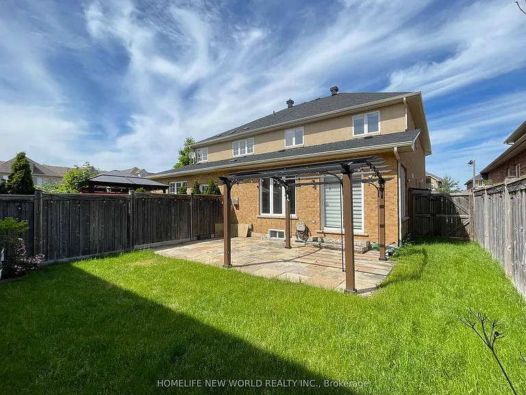 2276 Whistling Springs Cres — Photo 27