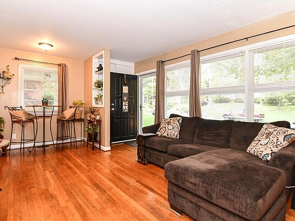 4th image of 2803 Wynnewood Dr