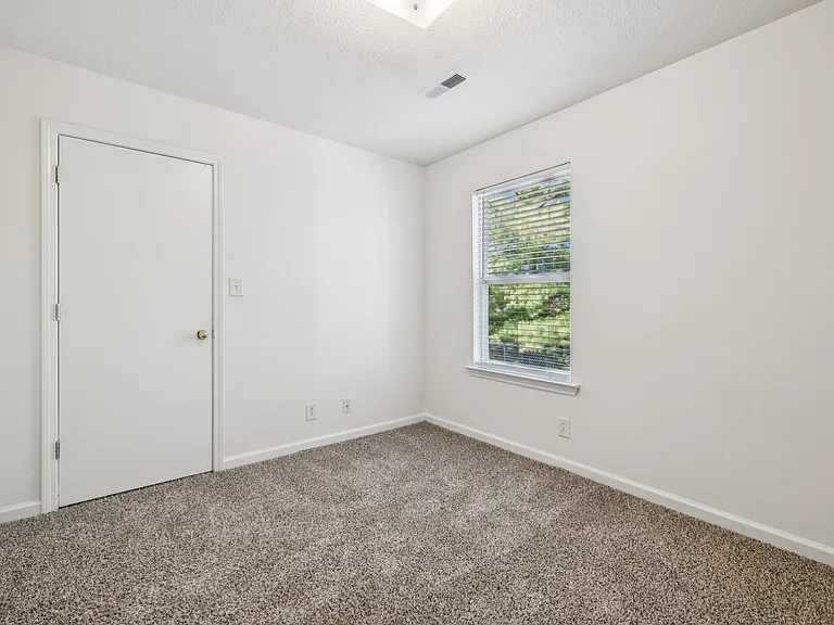 Legacy Village — Photo 142