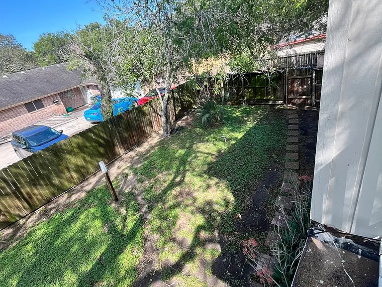 5117 Royalton Dr — Photo 26
