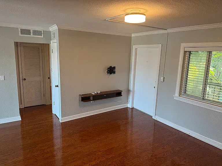 3232 S Macdill Ave #210 — Photo 3