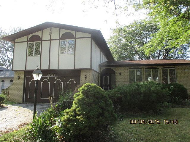 1st image of 22436 Lakeshore Dr