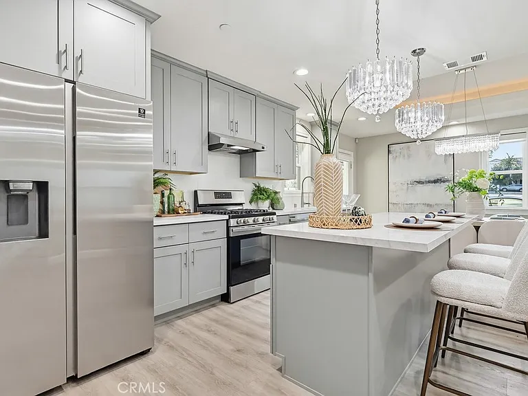 432 S Alhambra Ave #H — Photo 16