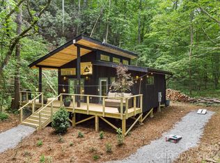 317 Twinbrook Ln, Maggie Valley, NC 28751