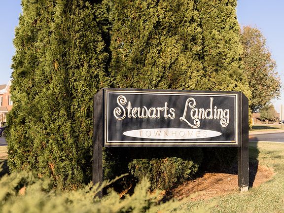 2nd image of 337 Stewarts Landing Cir